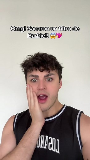 Barbie Filter Instagram: Andrew Larranaga & Kike Lambreton