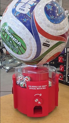 GIANT GUMBALL MACHINE - FIFA World Cup 26™ Trionda League Ball at Sportcheck