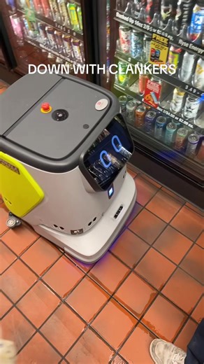 Traveler Moose on TikTok