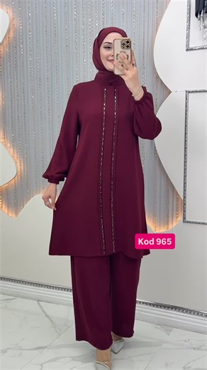 👍Kaliteli ve hesaplı alışveriş on Instagram: "🌺🌺 Çift Taraf Taşlı Takım 🌺🌺 🪷Kod 965 🪷bordo mor Laci Zümrüt krem koyukahve siyah 🪷1 beden 42/44 uyumlu 🪷2 beden 46 uyumlu 🪷3 beden 48/50 uyumlu 🪷4 beden 52 uyumlu 🪷5 beden 54/56 uyumlu 🪷6 beden 58/60 uyumlu 🪷1.sınıf krep kumaş 🪷Bilek lastikli 🪷hakim yaka 🪷tunik çift taraf taşlı 🪷arkadan fermuarlı 🪷Pantolon beli lastiklidir 🪷Tunik boy 100 cm 🪷Pantolon boy 105 cm ❤️Fiyat:1550 TL Kargo Bedava ❤️Sipariş WhatsApp 0 544 547 9048 🪷1 b