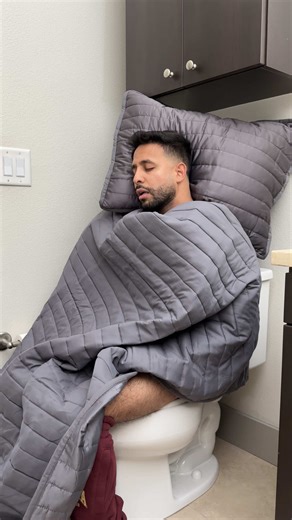 Embrace Lazy Days with Anwar's Relaxing Vibes