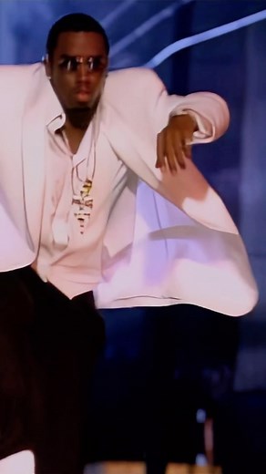 The Notorious B.I.G. on Instagram: "NO – NO – NO - NOTORIOUS 👑 Watch the official video, now in HD, on Youtube. https://Big.lnk.to/NotoriousBIGOMV"