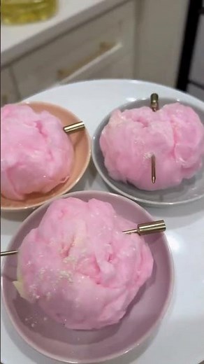 How to make love potion with dissolving cotton candy and edible glitter