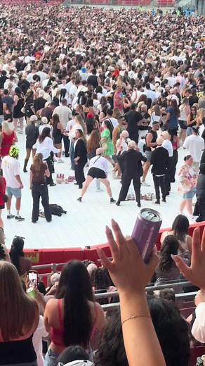 Catch Pitbull Live at Fridayz in Sydney 2025