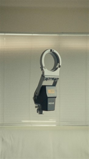 Ulanzi on Instagram: "No more struggling with constantly adjusting your lights. Move LightGo puts effortless control at your fingertips — light, adjust, create. ✨ ✁……………………………………………………………… #Ulanzi #MoveLightGo #FilmmakingGear #CreativeLighting #PhotographyLighting #VideoLighting #StudioLighting #CinematicLighting #Photographers #Filmmakers #ContentCreators"