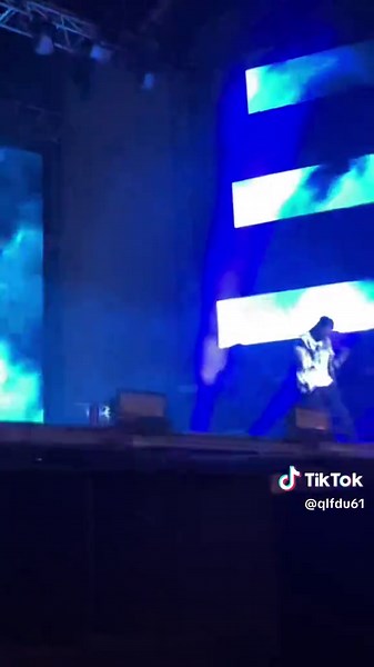 Blanka 🦖🍃 #PNL #ADEMO #NOS #BLANKA #PNLTOUR2022