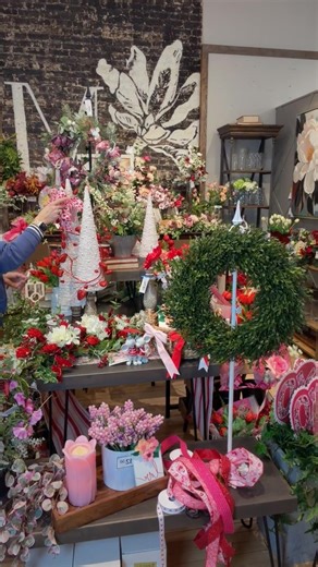 Pop in for a NEW line and fresh arrivals!! Amy & Kate are back from Atlanta! | Magnolias