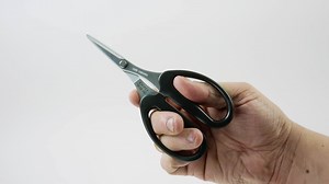 Designed for Kevlar in Fiber Optic Cable. How many of you guys deal with Kevlar fibers? Tool Of The Day™: Knipex 95-03-160 Shears for Kevlar fibers SALE! $59.99 Today Only #kctool #kctoolcrew #tooloftheday #toolporn #germantool #onsale #promo #todayonly #tools #tool #handtools #handtool #knipex #knipexgang #knipextools #kevlar #optical #opticalfiber #communication #fiberoptics #fiberopticcable #fiberoptic #technology #data #telecommunications #wiretheworld #connectingtheworld | KC Tool