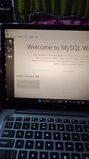 how to Open MySQL in our laptop