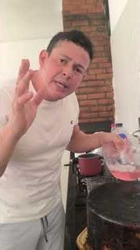 The secret homemade cleaner no one told you about! This is the only way I clean my pots and pans!