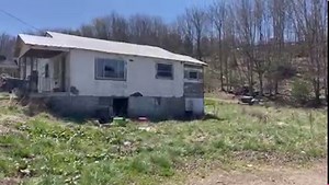 193K views · 1.4K reactions | Crab Orchard. Raleigh County. West Virginia. 12 dog house. Text 304-916-2239 wvpropertyforsale.com￼ SOLD! | Rapid River Realty | Facebook