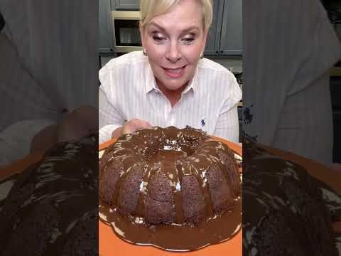 The BEST Chocolate Cake Hack Ever! So Easy & So Good! 🤎