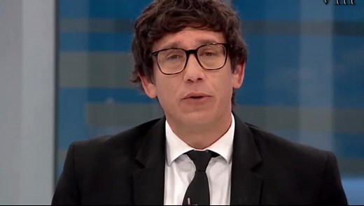 50K views · 2.3K reactions | LA VERDAD SIEMPRE TRIUNFA: Agradezco a Canal N por la aclaración sobre unas desafortunadas declaraciones. Como siempre lo he dicho: creo que la LIBERTAD viene con responsabilidad. La politica y el periodismo deben respetar las diferencias sin difamar o mentir o manchar honras. ¡NO me quedaré callado frente a mentiras o difamaciones! La jarana caviar SE ACABÓ 李 | Cesar Combina | Facebook