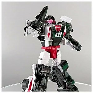 Transformers Legacy Decepticon Crasher Transformation #shorts #transformers