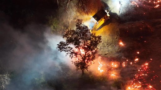 #ShaleFire - UPDATE - The fire is approximately 13.1 acres, and 30% contained and the Forward Progress has been stopped. Firefighters will continue working overnight strengthening containment lines and putting out hot spots. If you are traveling in the area please slow down and give way to resources at scene. #CALFIRE #CALFIRELNU | CAL FIRE Sonoma-Lake-Napa Unit