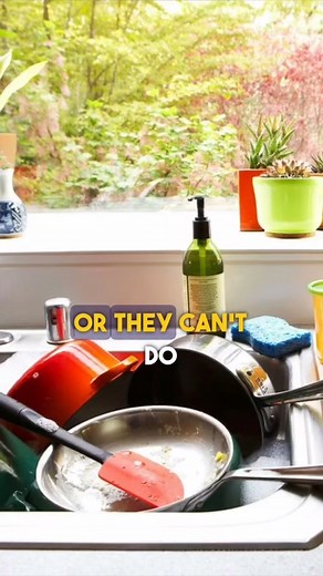 Are you torn between an open kitchen and an island kitchen for your home? In this informative video by Houme Lifestyle, we compare and contrast the two popular kitchen layouts to help you make the best decision. Join us as we explore the benefits and considerations of each design, discuss space utilization, functionality, and aesthetics. Whether you prefer a seamless flow between the kitchen and living area or desire a focal point with a stylish kitchen island, this video will guide you in choos