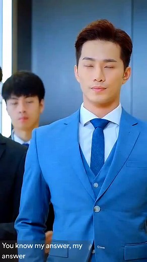 Alien girlfriend on TikTok