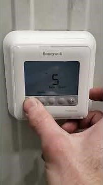 Honeywell t4 pro thermostat temp change