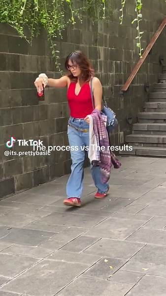 Pretty Basic (@its.prettybasic) - Fit Check Tutorial: Shooting Outfit Inspiration