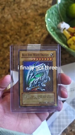 Yu-Gi-Oh! Blue Eyes White Dragon Collection Celebration