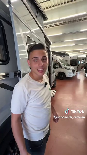Soluzione Comoda per Trasportare Moto e Bici