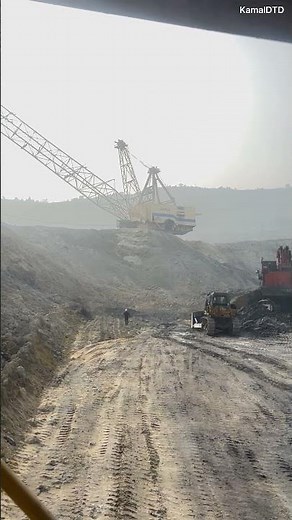 Massive Dragline Excavating Overburden | Extreme Mining Power #shortsfeed #shorts #yt #trending