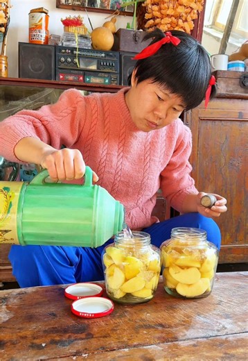 Making candied apples with fresh apples.#cooking #america #recipe #snacks #handmade