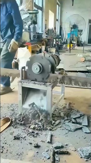 Industrial Saw Blade Cleaning: Instantly Remove Residue
