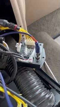 Voyager rear view camera connection