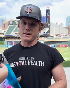 Is the bat half empty or half full? Harrison Bader breaks down his Chug Jug training bat https://t.co/guScAWYd5i