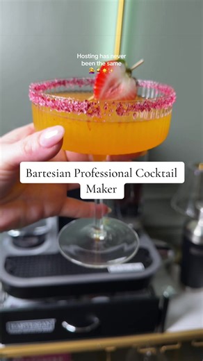 Bartesian Professional Cocktail Maker 💁‍♀️🍹☀️✨ @Bartesian #bartesian #cocktailmachine #drinks #tiktokshopcreatorpicks #cocktails