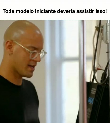 Clique no link da bio para ter acesso único a um guia para modelos iniciantes que irá te ajudar a alcançar o estrelato de forma rapida!! Siga nossa página e receba conteúdos sobre modelos profissionais que te levaram ao extrelato mais rápido! Tem interesse em se tornar modelo ainda em 2024? acesse o link na bio e garanta a sua carreira no mundo da moda! #topmodel #vidademodelo #modelo