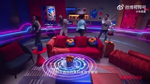 160 reactions · 5 comments |  220829 @UNIQ-王一博 KFC home delivery...