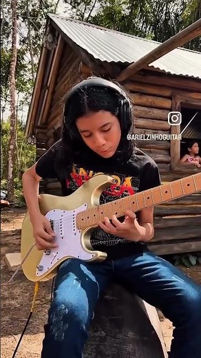 Cover Angra #guitar #kikoloureiro #guitarsolo #couver