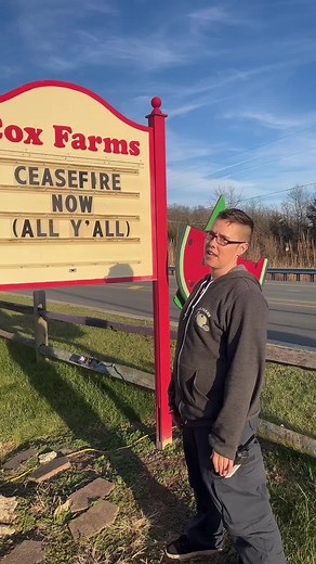 Cox Farmers Fun at the Farm | Road Signs, Kettle Corn, Tractors & More!