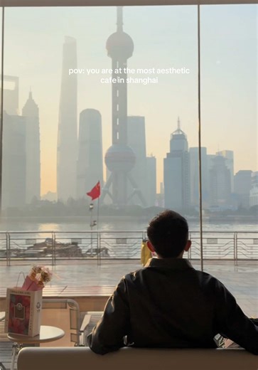Best cafe spot to see The Bund Shanghai North Bund📍 Manners Coffee Guoke Binjiang Branch 国客滨江 #shanghai #chinaa #thebund #thebundshanghai #traveltochina