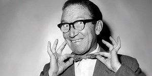 Arthur Askey - Hello Playmates (1957) - Novelty Jukebox - British Comedy Guide