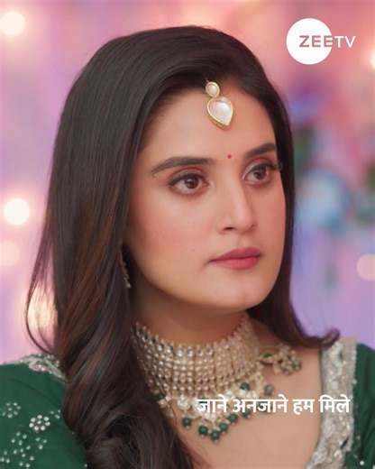 946K views · 34K reactions | Reet ne kiya apni mehendi mein Raghav ka naam likhne se inkaar! Dekhiye #JaaneAnjaaneHumMile, Somvaar se Shukravaar, sirf #ZeeTV par aur kahin bhi, kabhi bhi ZEE5 Shows par. #Reet #Raghav #ZeeOnTheGo Ayushi Khurana #BharatAhlawat | ZEE TV | Facebook