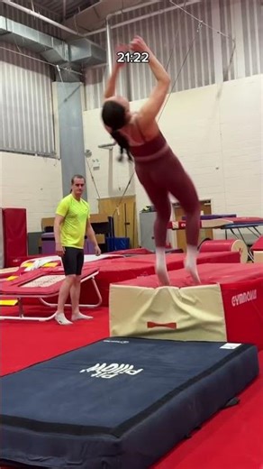 How I learnt a back tuck in just 30 minutes🤯 #gymnastics #gymnast #gymgirl #backtuck