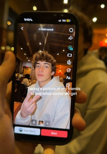 @Madden Ross @Clara 🦭 @cleo #sound #mog #funny #fyp | take a photo and see what sound