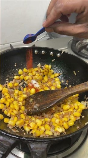 Palak Corn Recipe | Creamy Restaurant Style Palak Corn Sabzi at Home