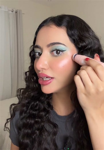 المنتجات الجديده وصلت 🥹🥳أغلبكم جبتوها صح😂💖💖 #ميكب #هايلايتر #ميكاب #nhcosmetics