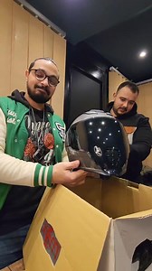 خوذة ب٣٠ الف من ايكون😍 Icon Airflite blockchain🔥 Easy Biker Motorcycle Store العنوان: شارع الإذاعة خامس عمارة من شارع ابوقير - جليم رقم: 015 57426329 لوكيشن: https://maps.app.goo.gl/bJqhydeWEbPfY14G9 | Easy biker