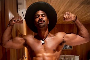 David Haye ‘feels 30 again’ as former boxing champion boasts about having body fat at 42 years of age and appears to confirm he’s in a throuple