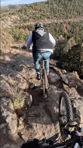 Yeti SB135 vs Santa Cruz 5010 on steeps #mtb #shorts #mtblife #yeticycles #santacruzbicycles