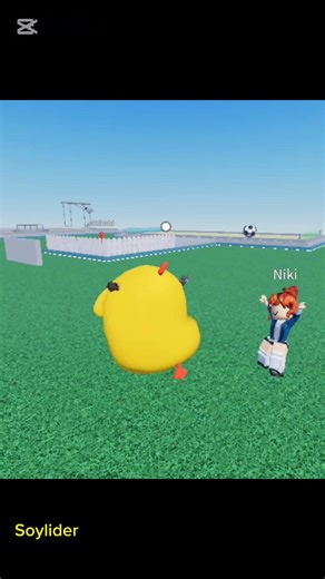 making the people of Mic Up dance, which table claps the most!!💃🕺😁