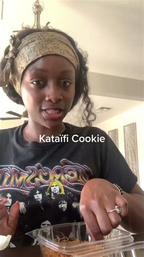 Kataïfi Cookie from #PitaJungle #baklava #foodreview #fyp