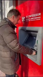 129K views · 49K reactions | Pour les fêtes, payons le plus possible en argent liquide : le seul moyen de préserver nos libertés au moment où la Banque centrale européenne (BCE) veut imposer l'euro numérique pour tracer tous nos achats. | Nicolas Dupont-Aignan | Facebook