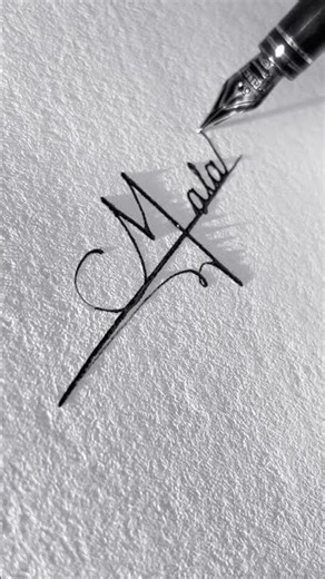 Hwo to sign the letter M?