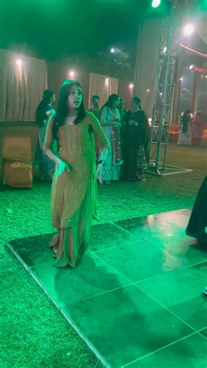 जबरदस्त हरियाणवी dance 😱😱#newharyanvisong #dance #youtubeshorts #shortsfeed #sapnachoudhary